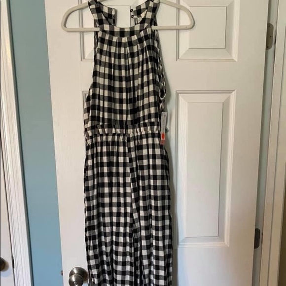 Pants - Boutique women’s romper *second photo not mine